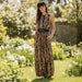 Maxikleid Schwarz-Curry – Viskosekleid mit Paisley-Print und Seitenschlitz